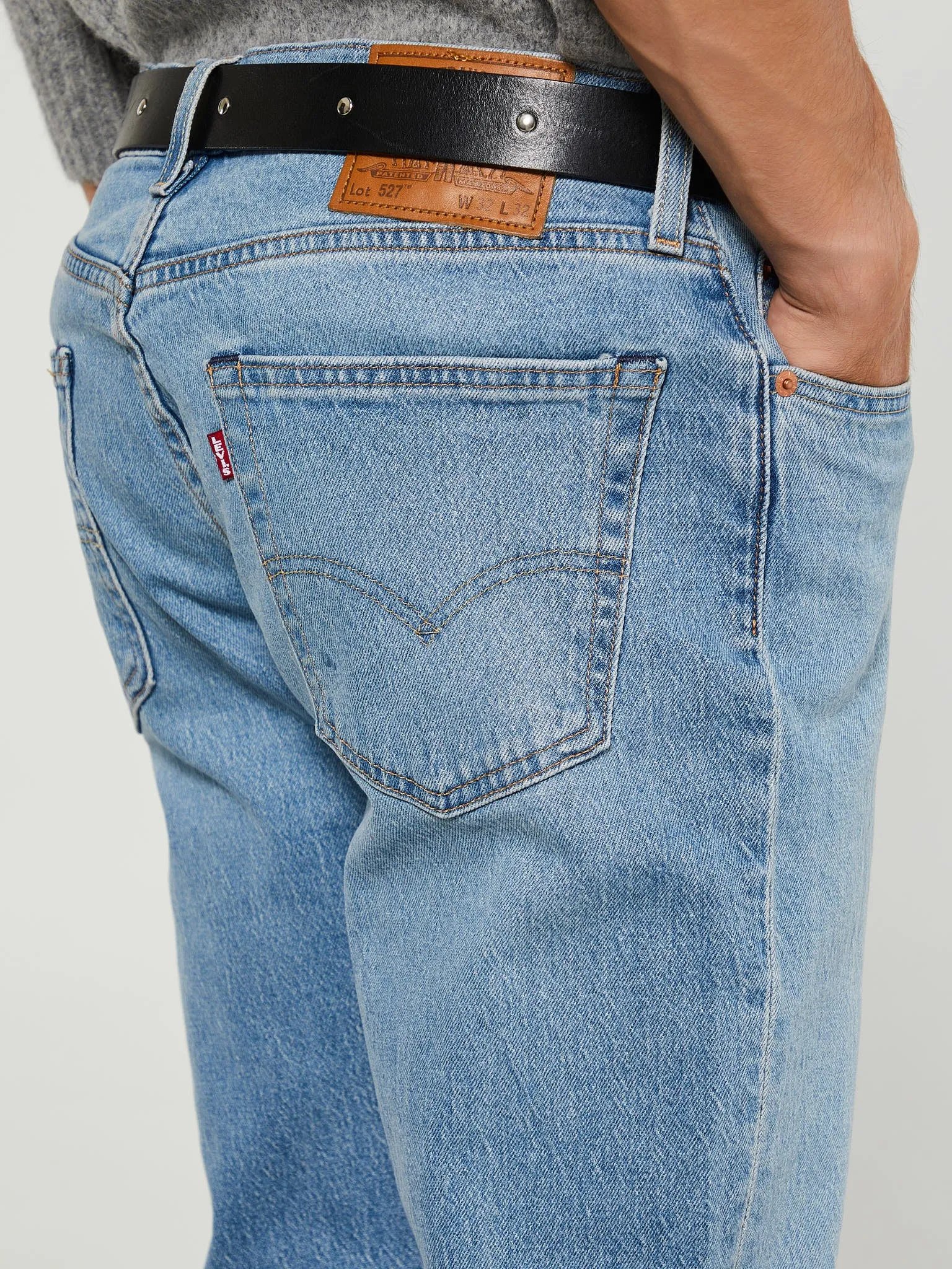 527 Slim Boot Cut Jeans in Its All Fun Med Indigo - Worn In