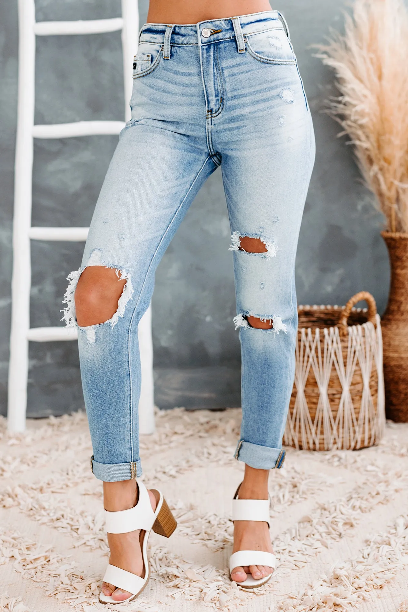 Conclusive Evidence Kancan High Rise Distressed Mom Jeans (Medium)