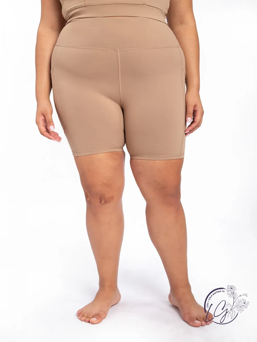 Curvy Sweetheart Essentials Biker Shorts