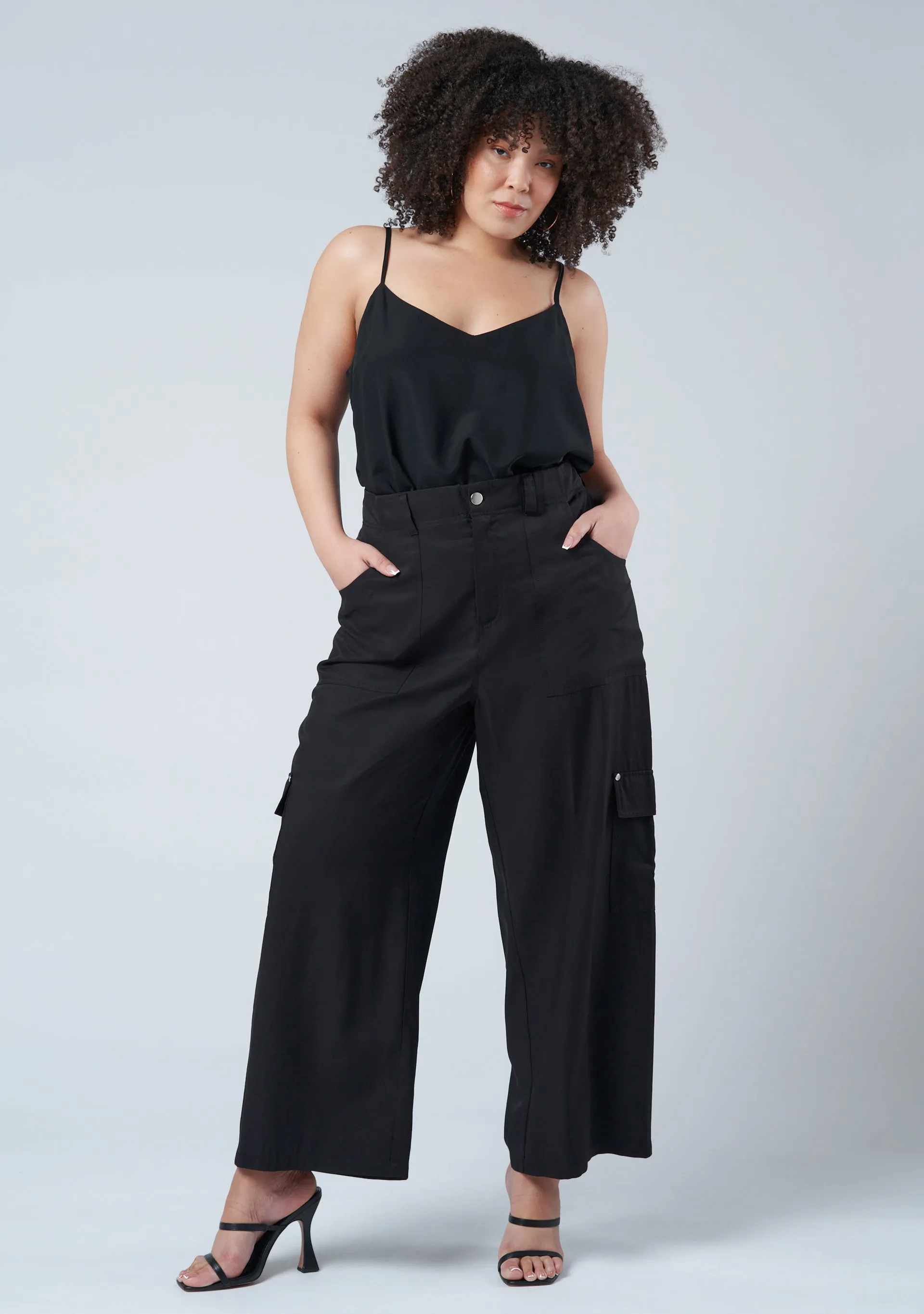 Hanna Relaxed Cargo Pants