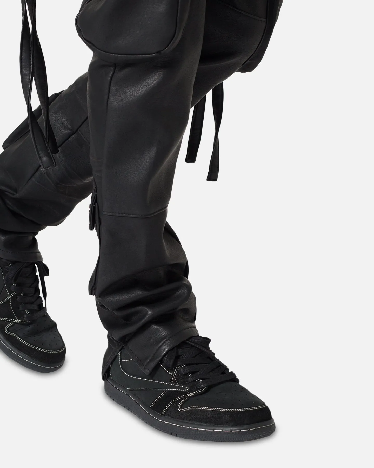 MNML D152 Leather Cargo Pants Black