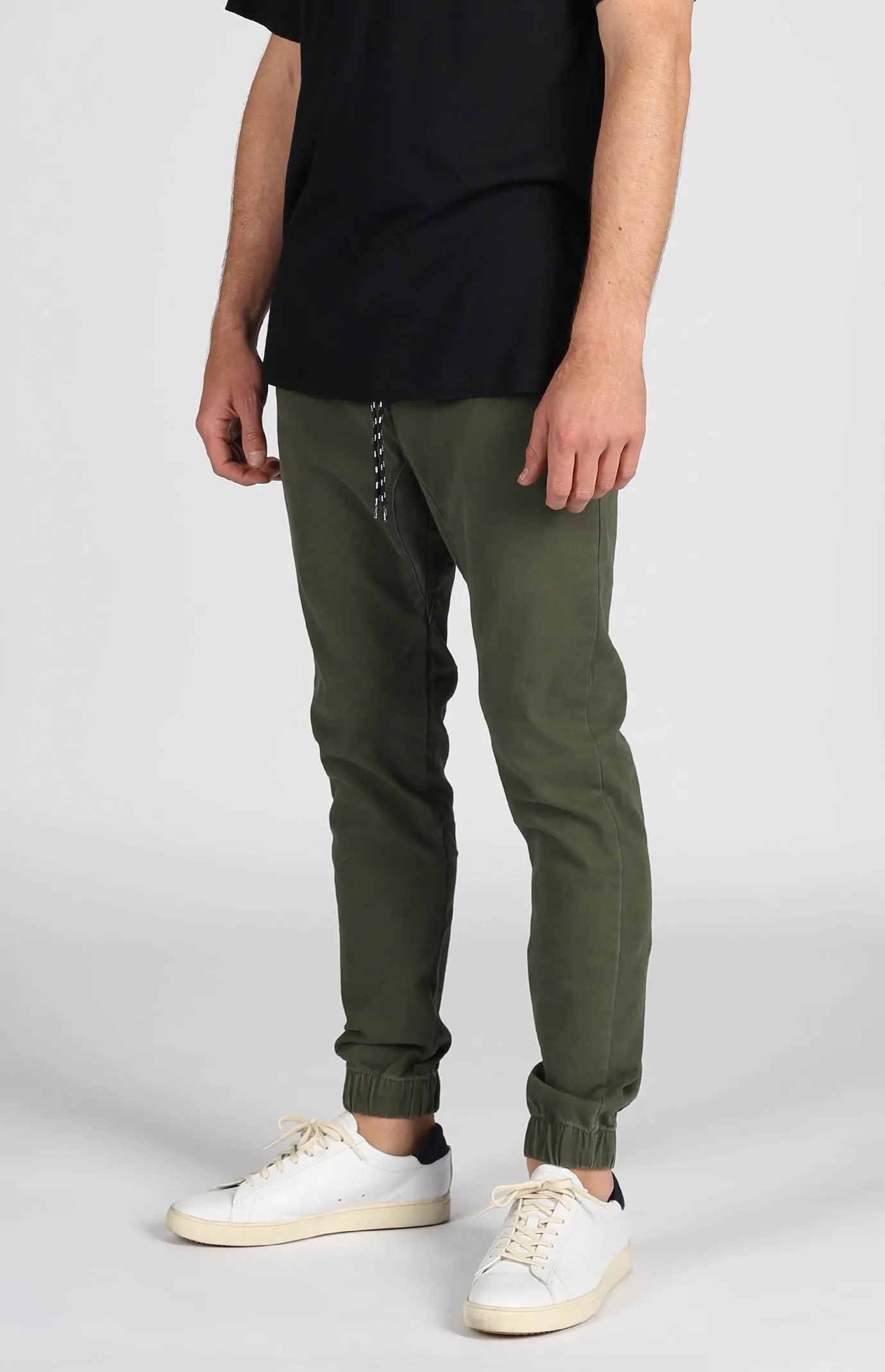 Weekend Jogger 2.0 | Olive